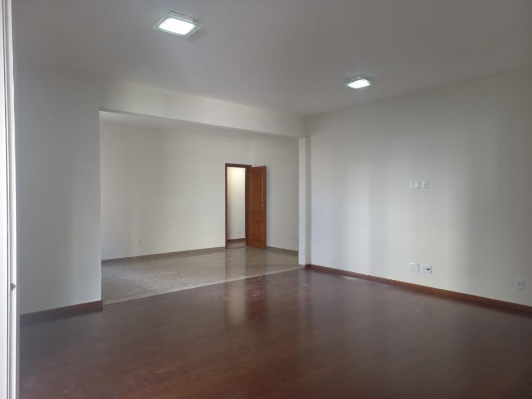 Apartamento, Santo Agostinho, 4 Quartos, 2 Vagas, 2 Suítes
