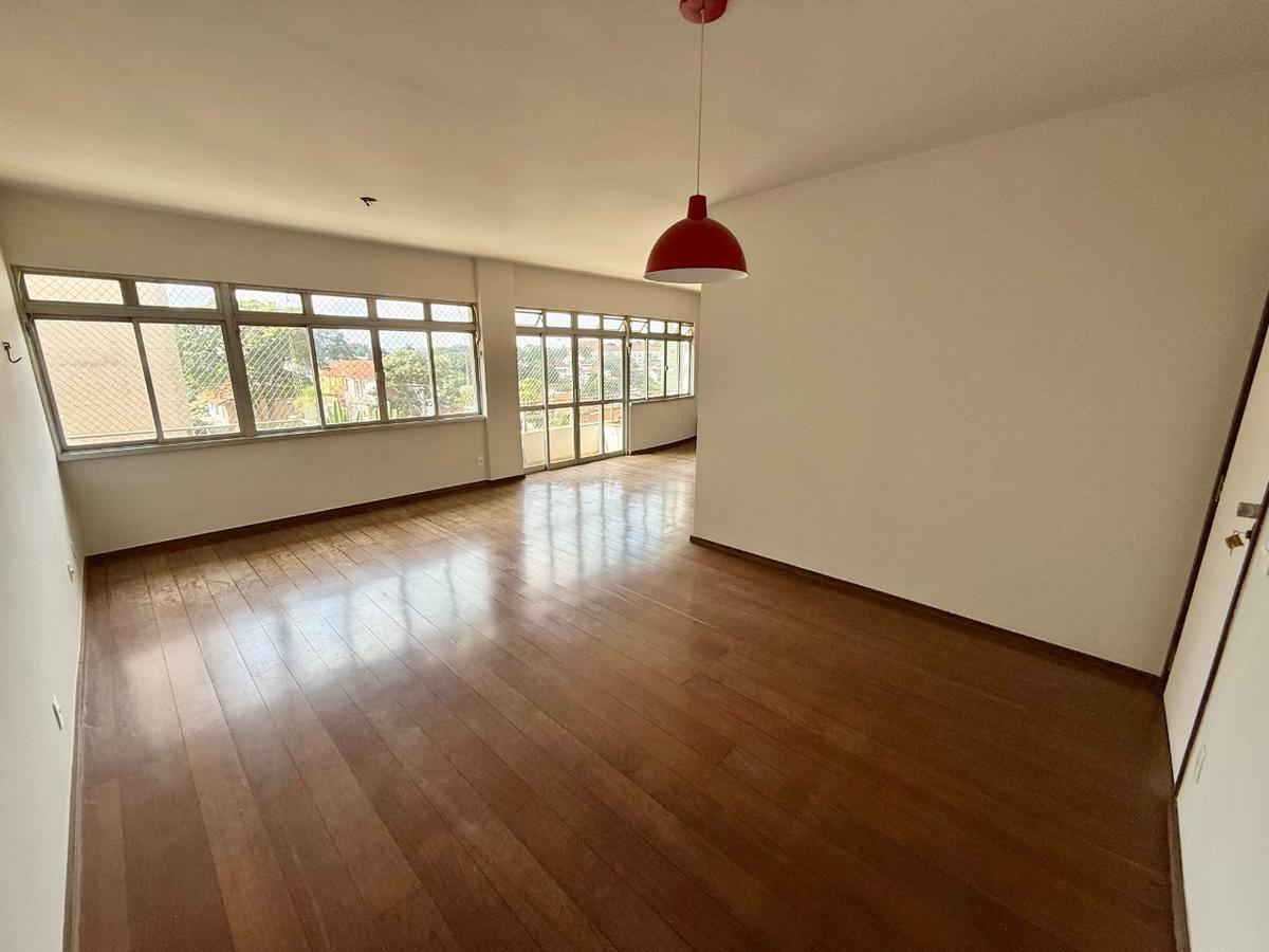 Apartamento, São José, 4 Quartos, 2 Vagas, 1 Suíte