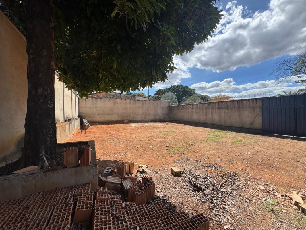 Lote, Braúnas, 0 Quarto, 0 Vaga
