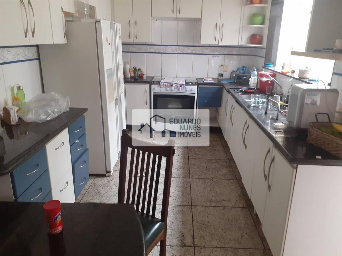 Casa, Carmo, 5 Quartos, 2 Vagas, 2 Suítes