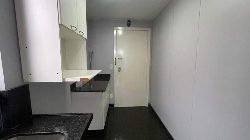 Cobertura, Funcionários, 3 Quartos, 2 Vagas, 1 Suíte