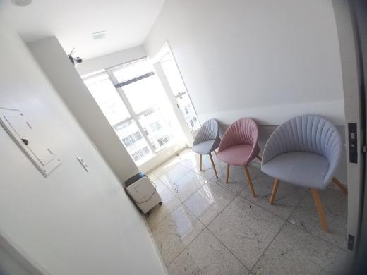 Sala, Funcionários, 0 Quarto, 1 Vaga