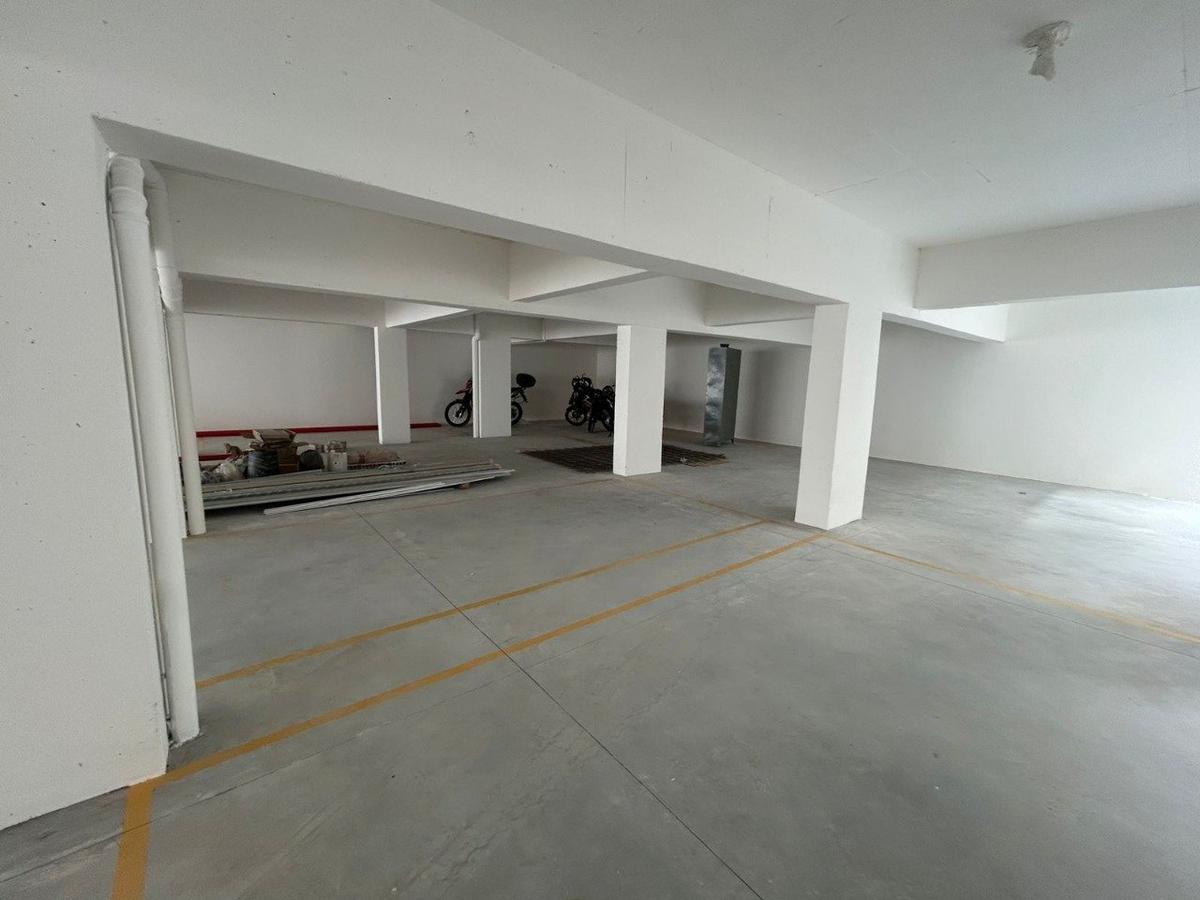 Apartamento, Santa Cruz Industrial, 3 Quartos, 2 Vagas, 1 Suíte