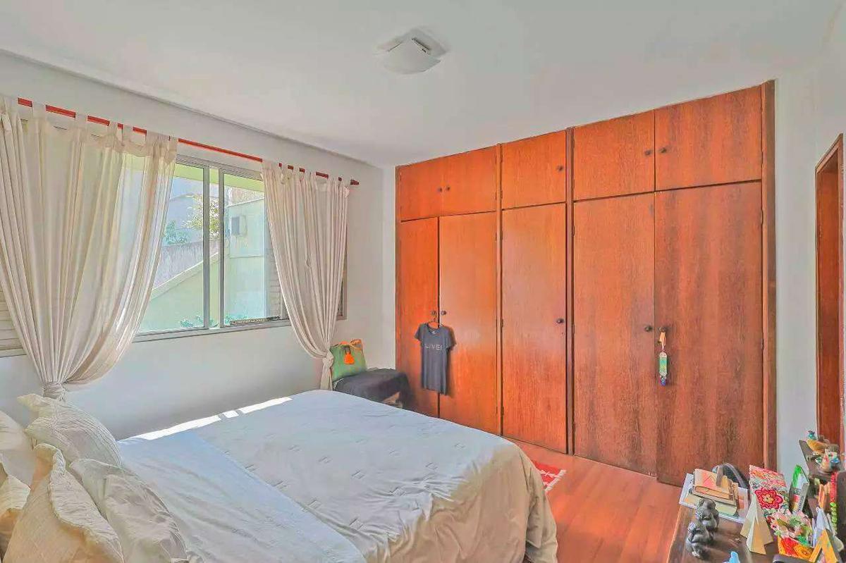 Apartamento, Cruzeiro, 4 Quartos, 2 Vagas, 1 Suíte