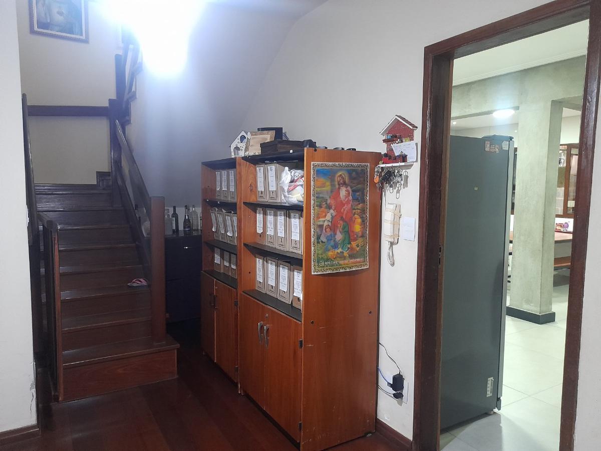 Casa, Santa Efigênia, 3 Quartos, 3 Vagas, 2 Suítes