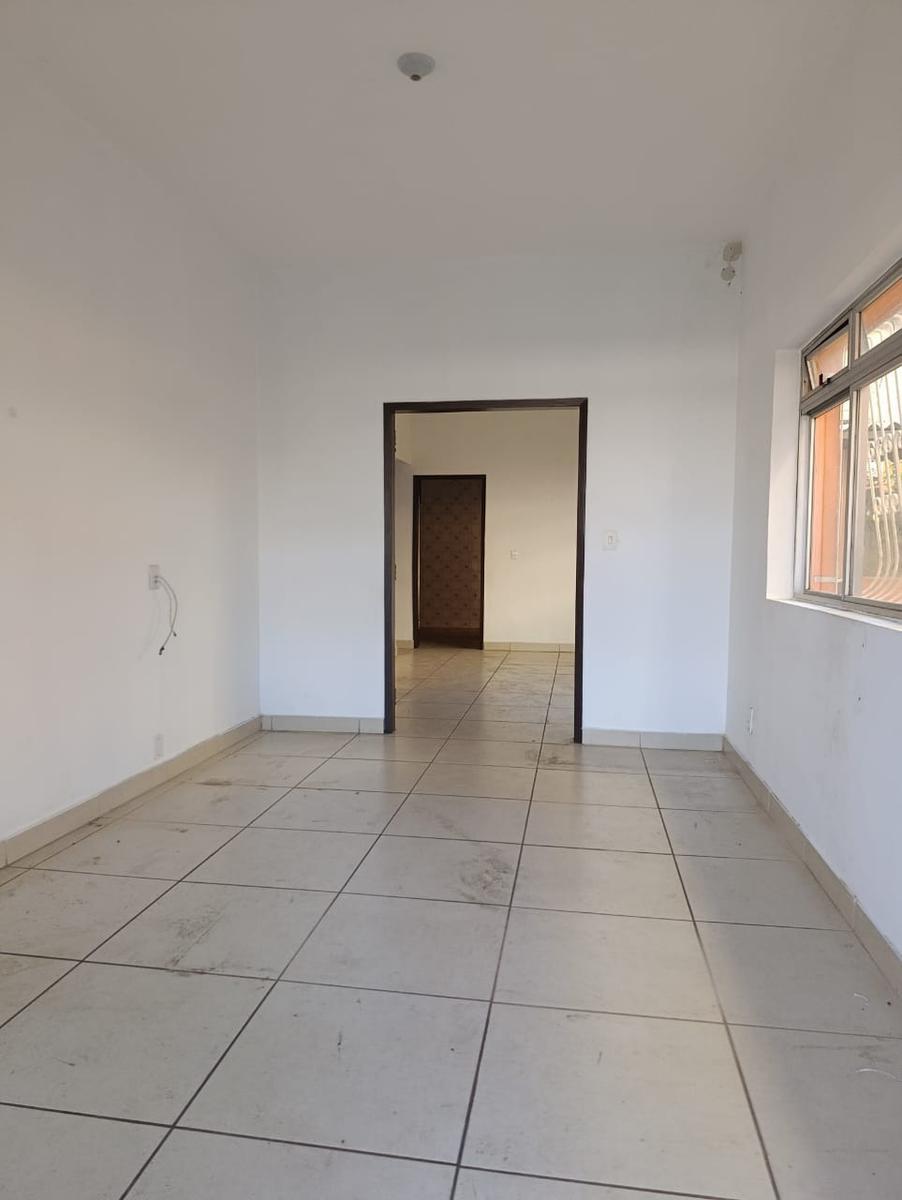 Casa Comercial, Monsenhor Messias, 3 Quartos, 1 Vaga, 1 Suíte