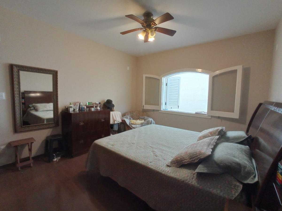 Casa, Buritis, 4 Quartos, 3 Vagas, 2 Suítes