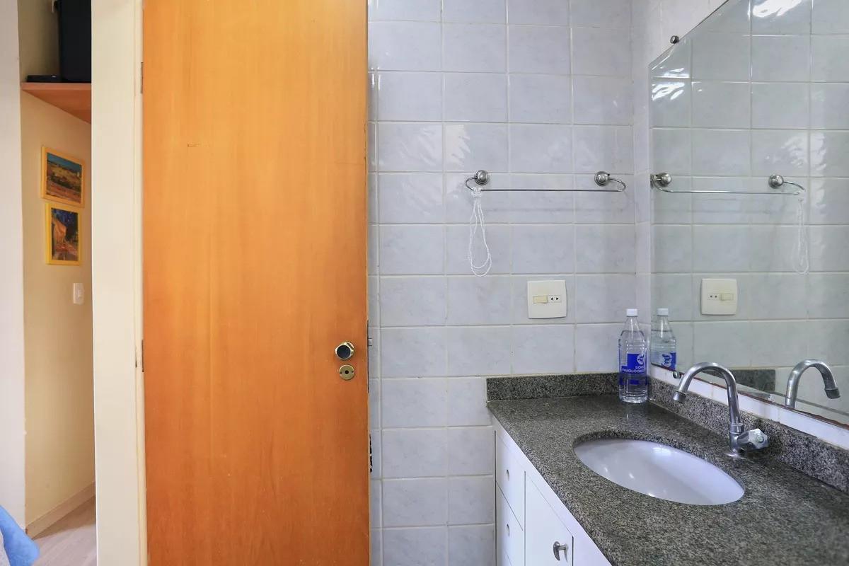 Apartamento, Sagrada Família, 3 Quartos, 1 Vaga, 1 Suíte
