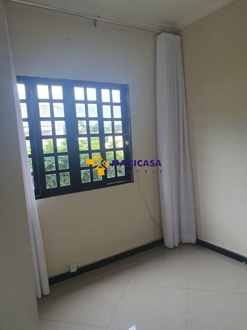 Casa, Trevo, 3 Quartos, 6 Vagas, 1 Suíte