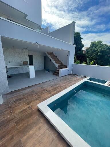 Casa, Caravelas, 3 Quartos, 3 Vagas, 1 Suíte