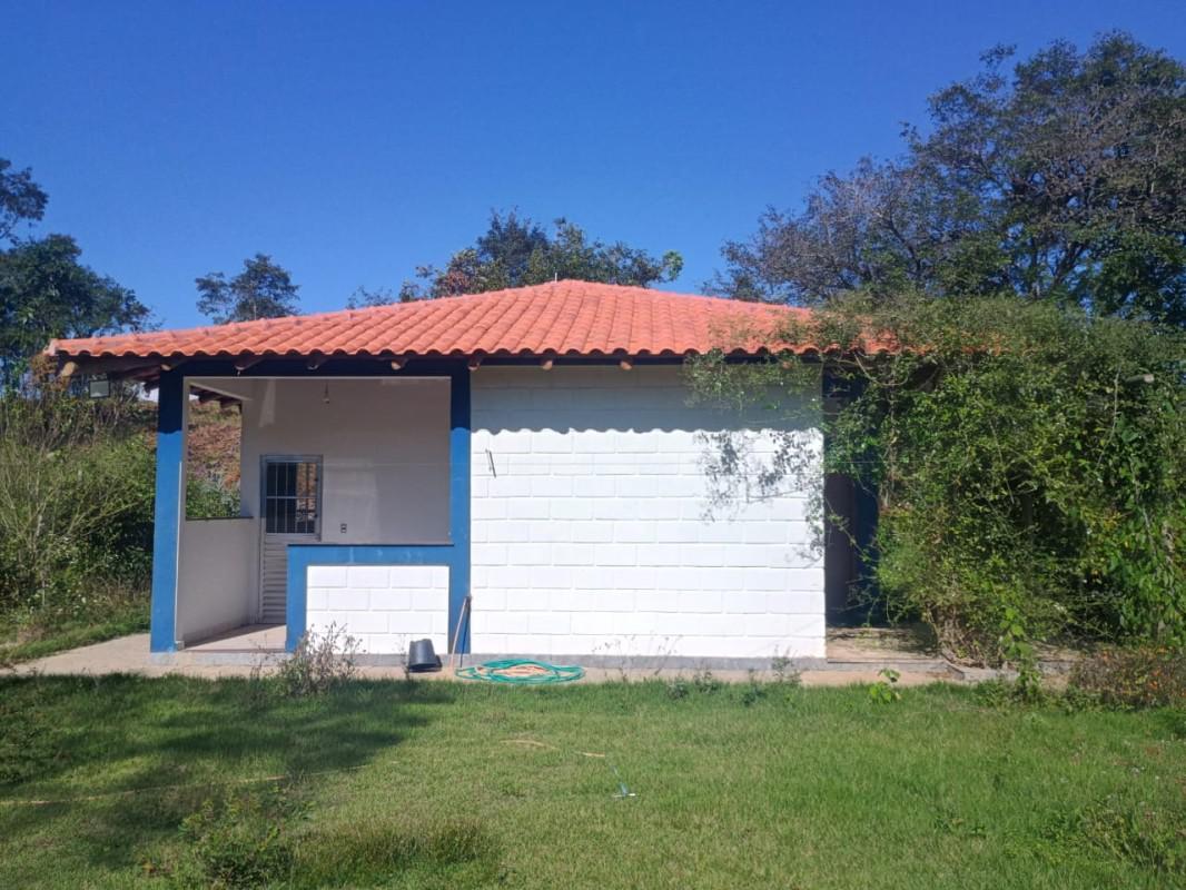 Fazenda, Zona Rural, 2 Quartos, 0 Vaga