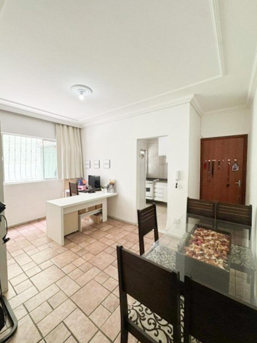 Apartamento, Castelo, 2 Quartos, 1 Vaga