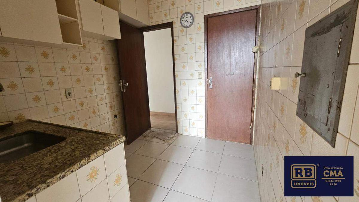 Apartamento, Sagrada Família, 2 Quartos, 1 Vaga
