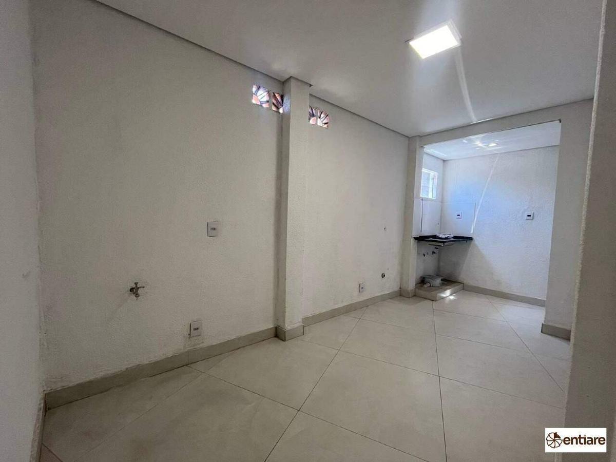 Sala, Luxemburgo, 0 Quarto, 0 Vaga