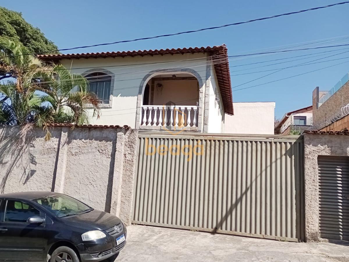Casa, Conjunto Celso Machado, 3 Quartos, 10 Vagas, 1 Suíte