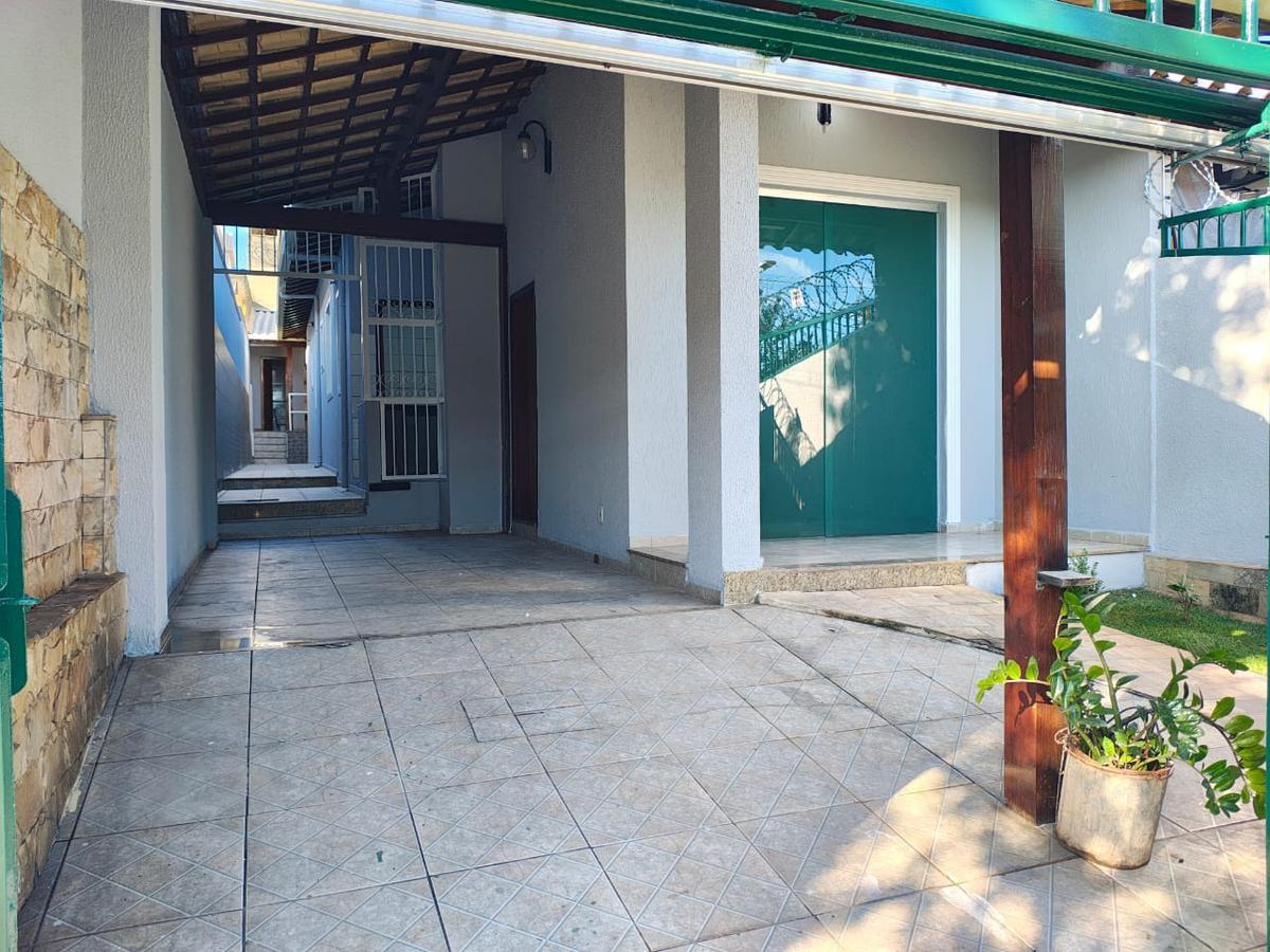 Casa, Santa Mônica, 3 Quartos, 2 Vagas, 1 Suíte
