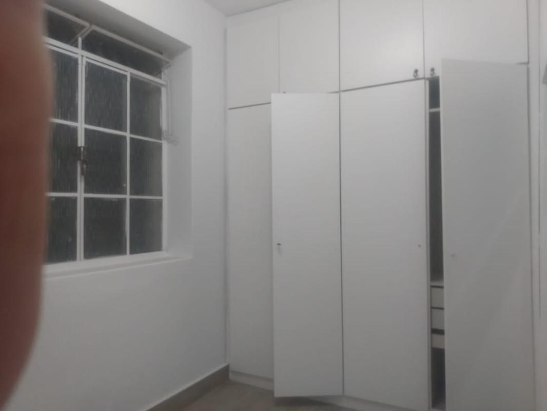 Casa, Floresta, 3 Quartos, 8 Vagas, 1 Suíte