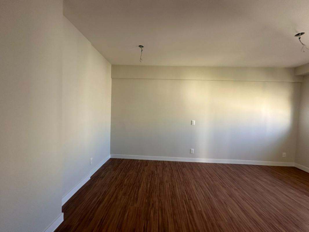 Apartamento, Centro, 2 Quartos, 2 Vagas, 1 Suíte