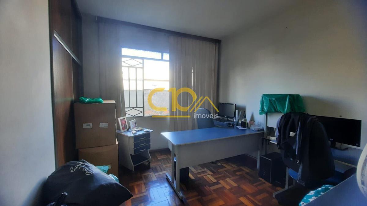 Casa, Ressaca, 4 Quartos, 3 Vagas, 1 Suíte