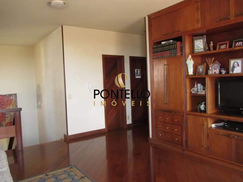 Casa, Alto Caiçaras, 4 Quartos, 0 Vaga, 1 Suíte