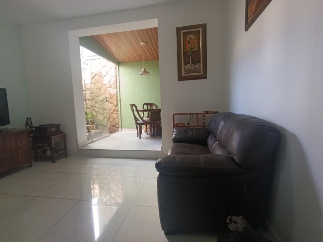 Apartamento, Sagrada Família, 2 Quartos, 1 Vaga