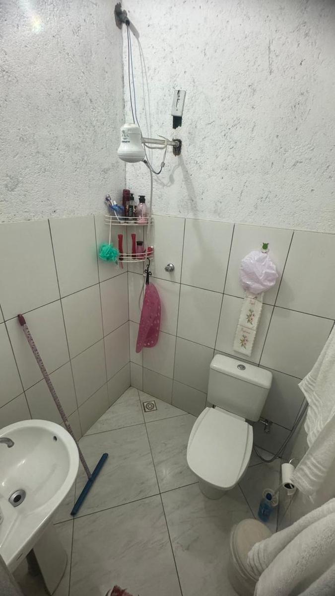 Casa, Nações Unidas, 4 Quartos, 2 Vagas, 1 Suíte
