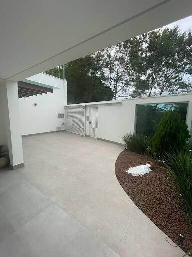Casa, Canaã, 3 Quartos, 5 Vagas, 1 Suíte