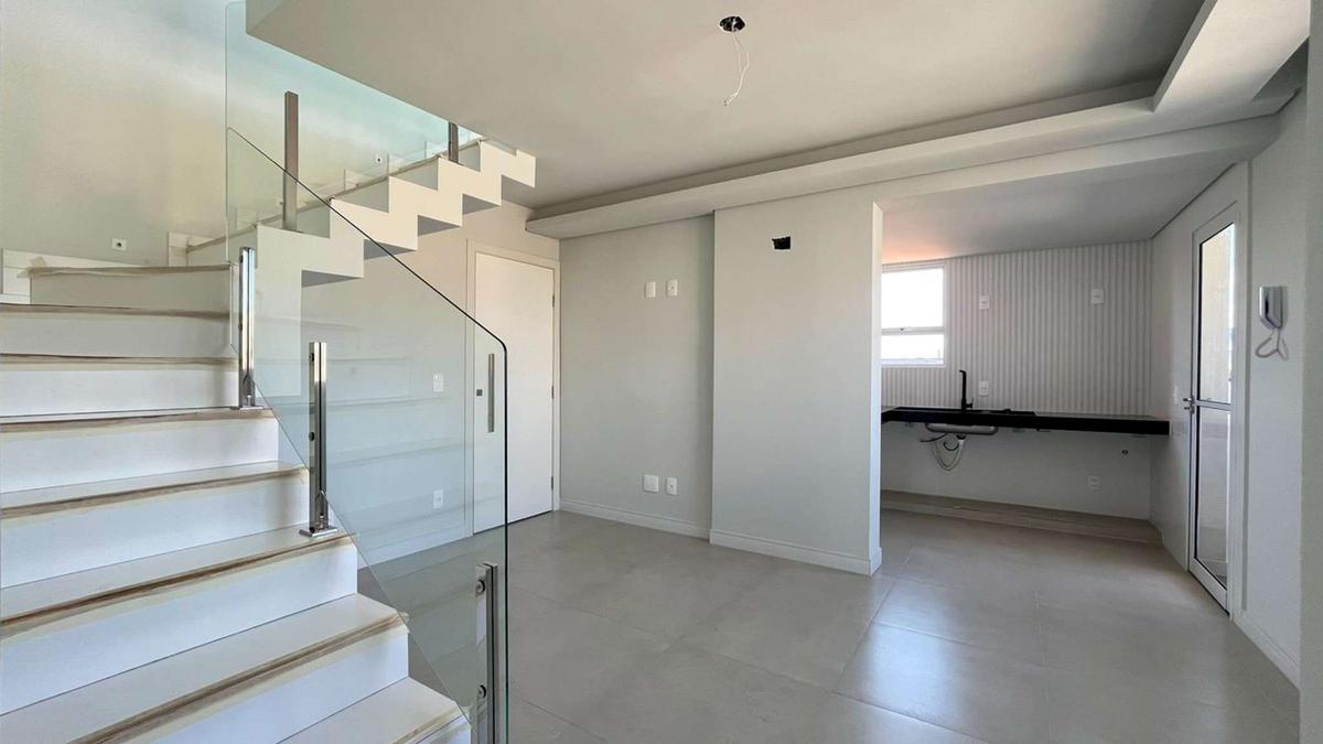 Cobertura, Santa Inês, 3 Quartos, 2 Vagas, 1 Suíte