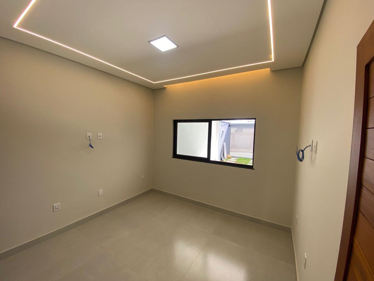 Casa, Jardim Europa, 3 Quartos, 4 Vagas, 1 Suíte