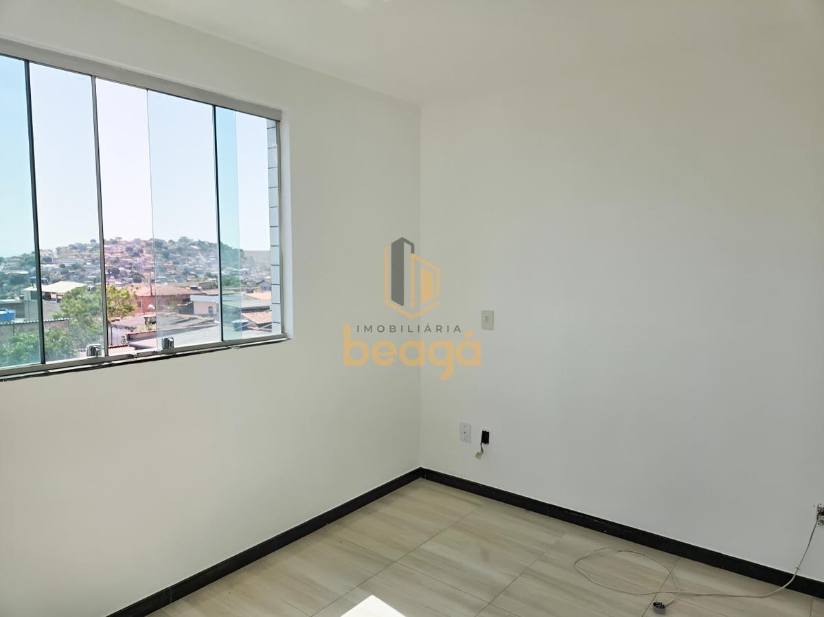 Cobertura, Coqueiros, 2 Quartos, 1 Vaga, 1 Suíte