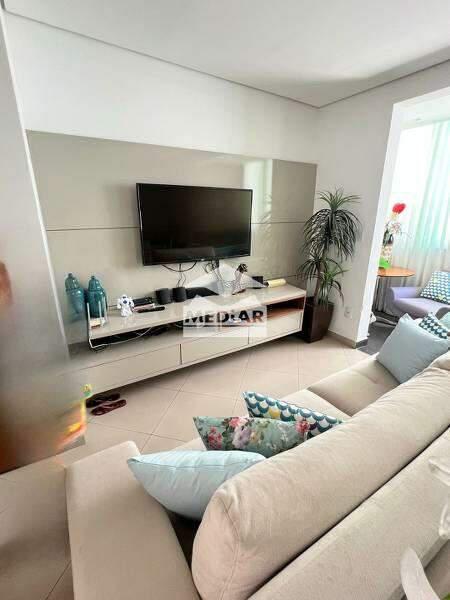 Apartamento, Castelo, 3 Quartos, 2 Vagas, 1 Suíte