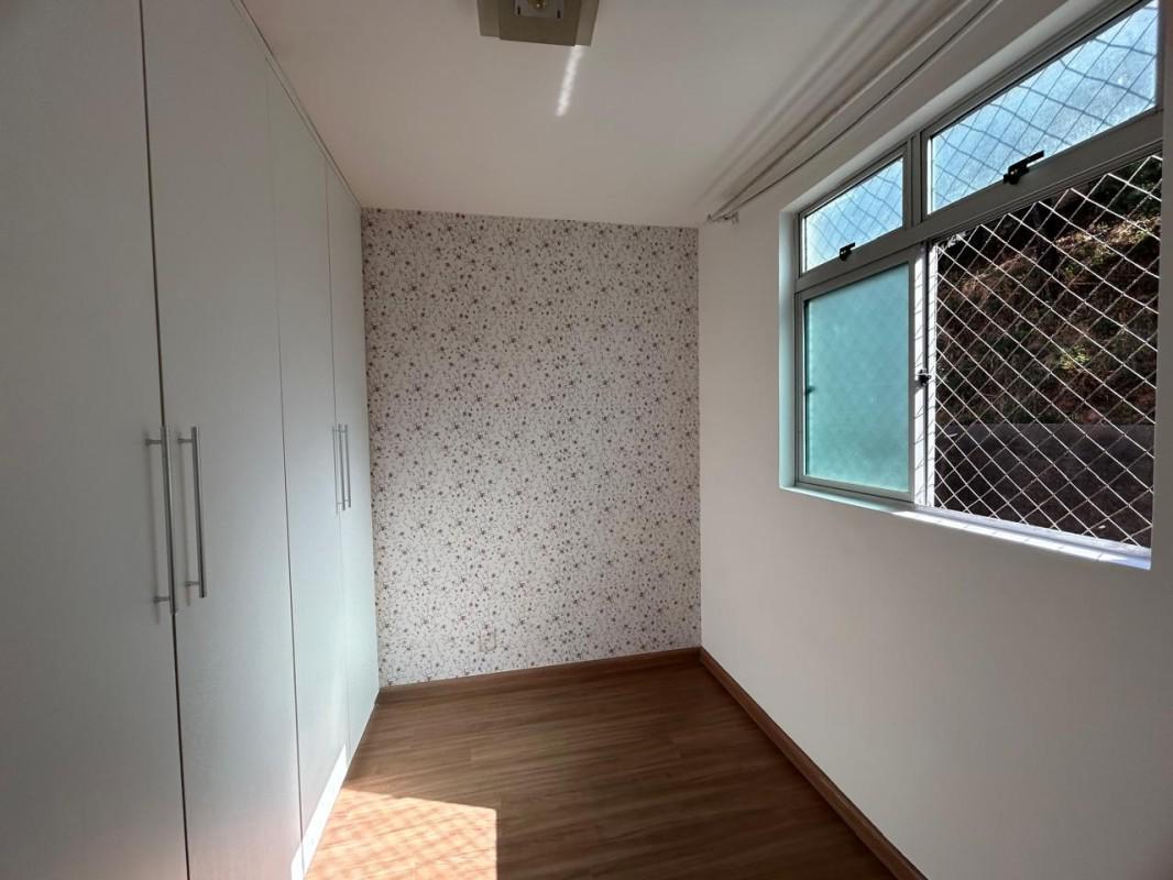 Apartamento, Carlos Prates, 2 Quartos, 1 Vaga
