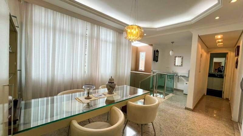 Casa, Planalto, 3 Quartos, 2 Vagas, 1 Suíte