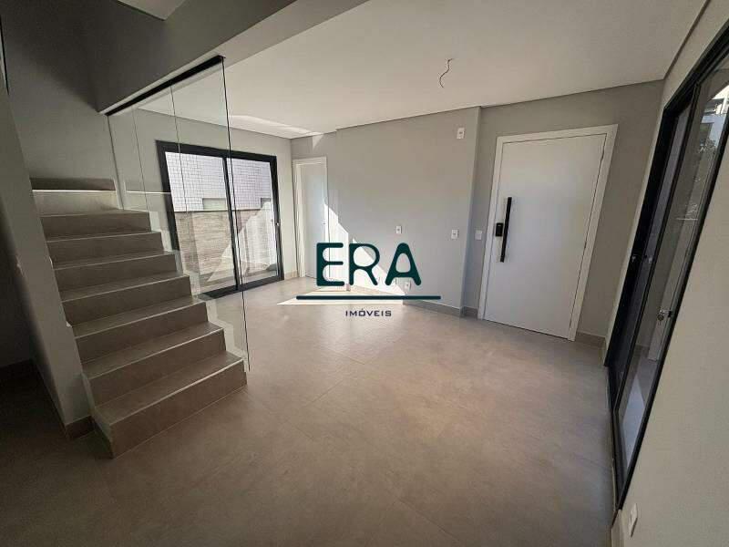 Cobertura, Serra, 2 Quartos, 3 Vagas, 2 Suítes