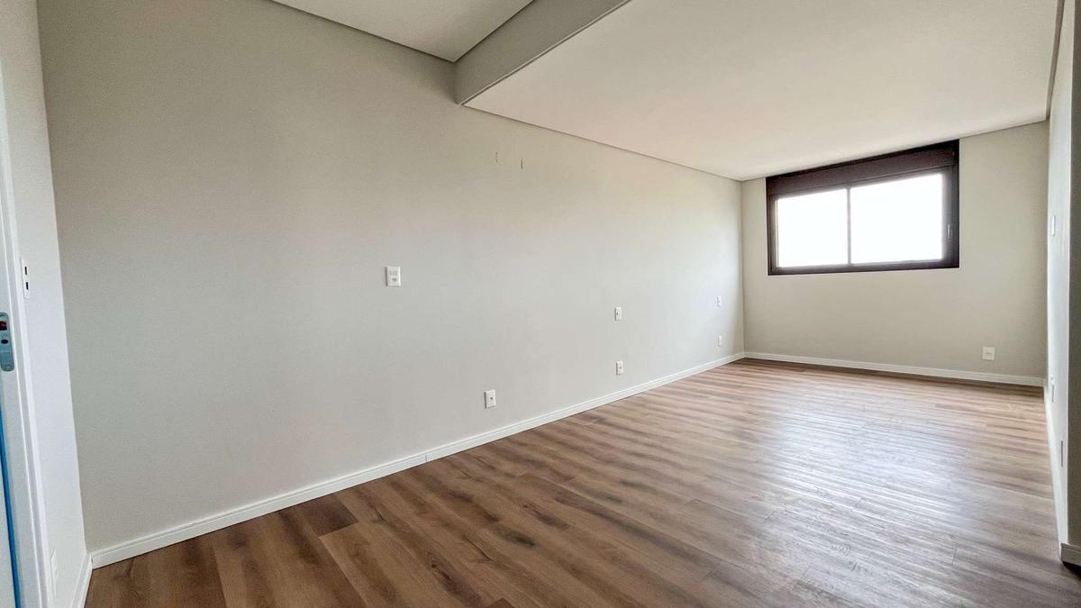 Apartamento, Castelo, 4 Quartos, 4 Vagas, 2 Suítes