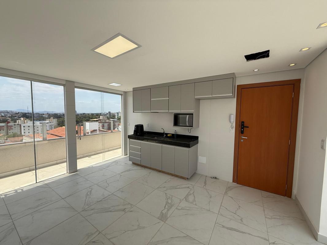 Cobertura, Santa Mônica, 2 Quartos, 2 Vagas, 1 Suíte