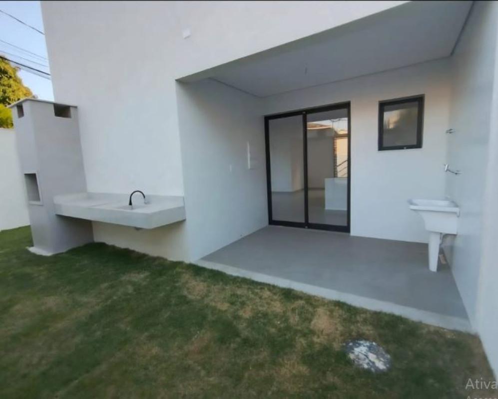Casa, Planalto, 3 Quartos, 0 Vaga, 1 Suíte