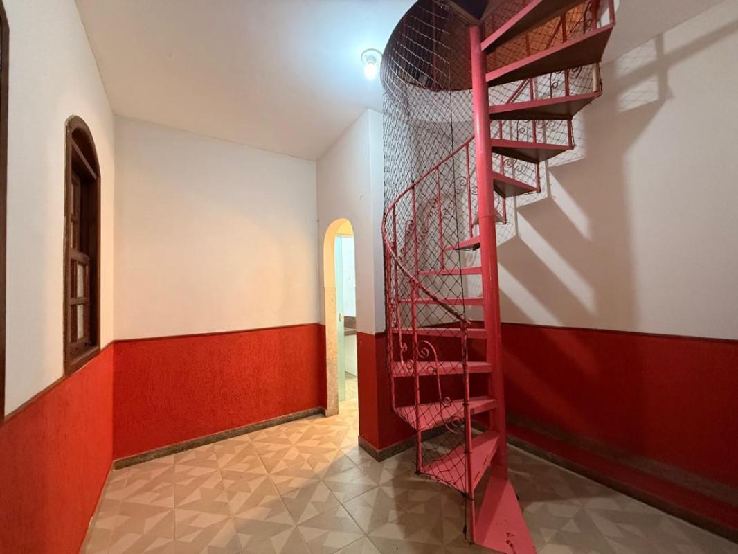 Casa, Sagrada Família, 3 Quartos, 3 Vagas, 2 Suítes
