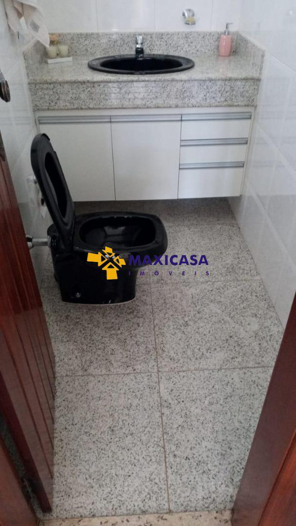 Casa, Pampulha, 3 Quartos, 4 Vagas