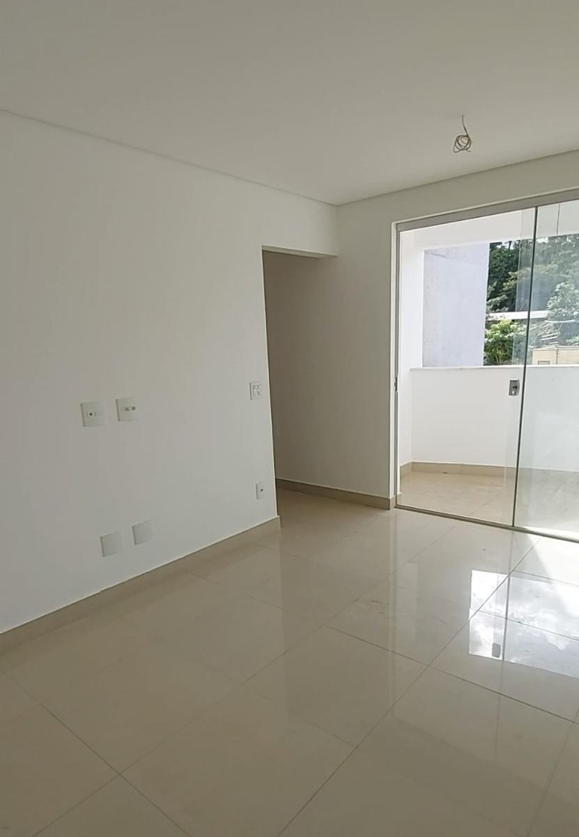 Apartamento, Serrano, 3 Quartos, 2 Vagas, 1 Suíte