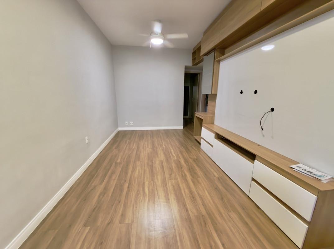 Apartamento, Castelo, 2 Quartos, 2 Vagas, 1 Suíte