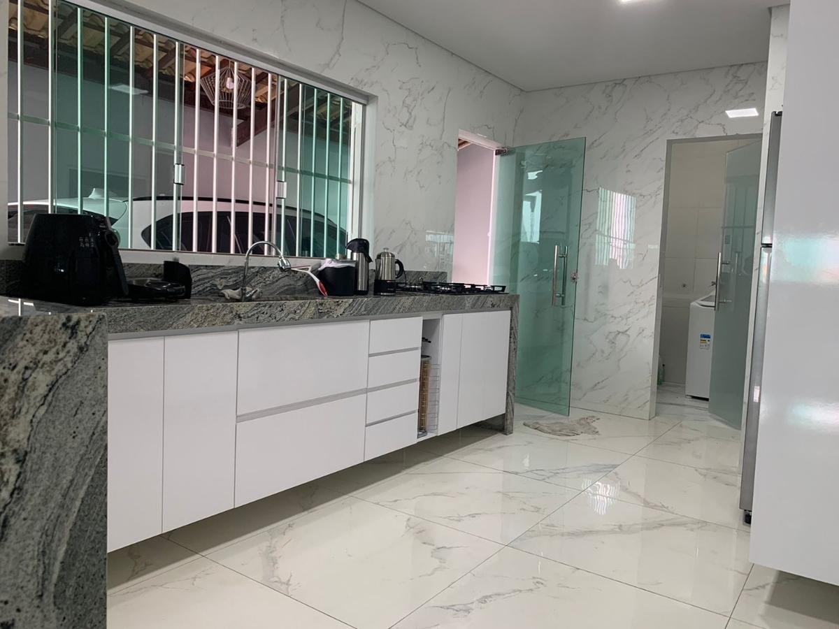 Casa, Parque Xangri-lá, 3 Quartos, 5 Vagas, 1 Suíte