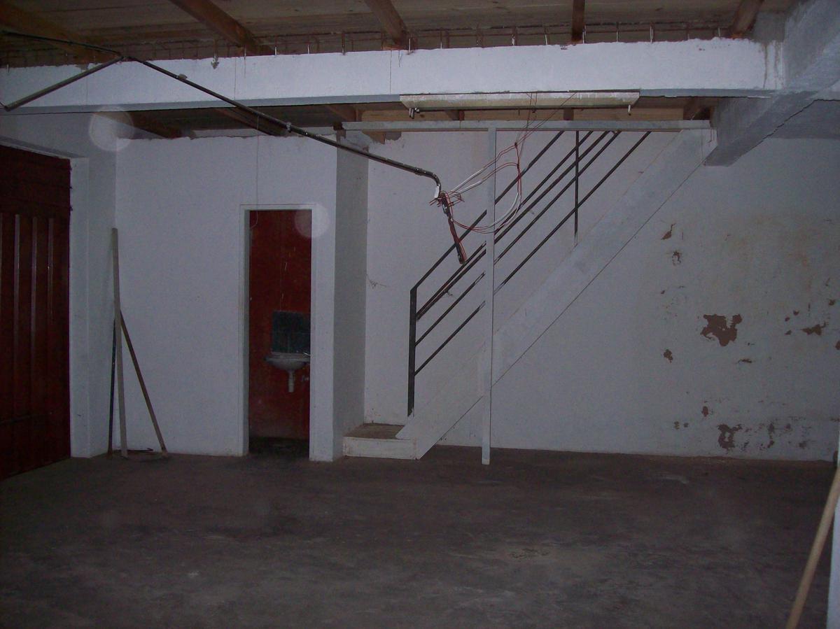 Lote, Santa Mônica, 1 Quarto, 0 Vaga