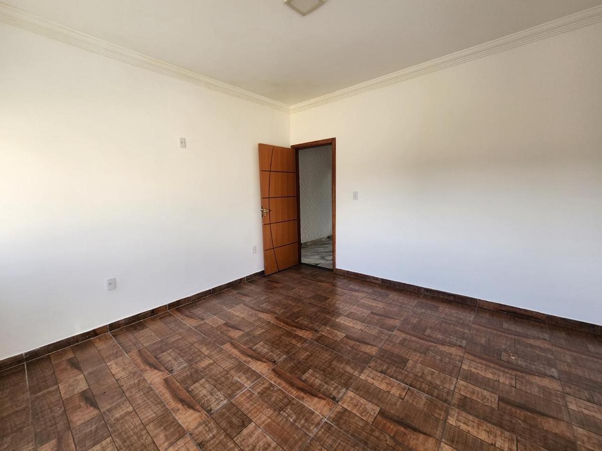 Casa, Colonial, 3 Quartos, 10 Vagas, 2 Suítes