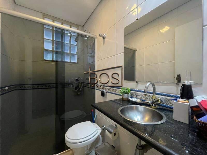 Casa, Santa Lúcia, 5 Quartos, 4 Vagas, 1 Suíte