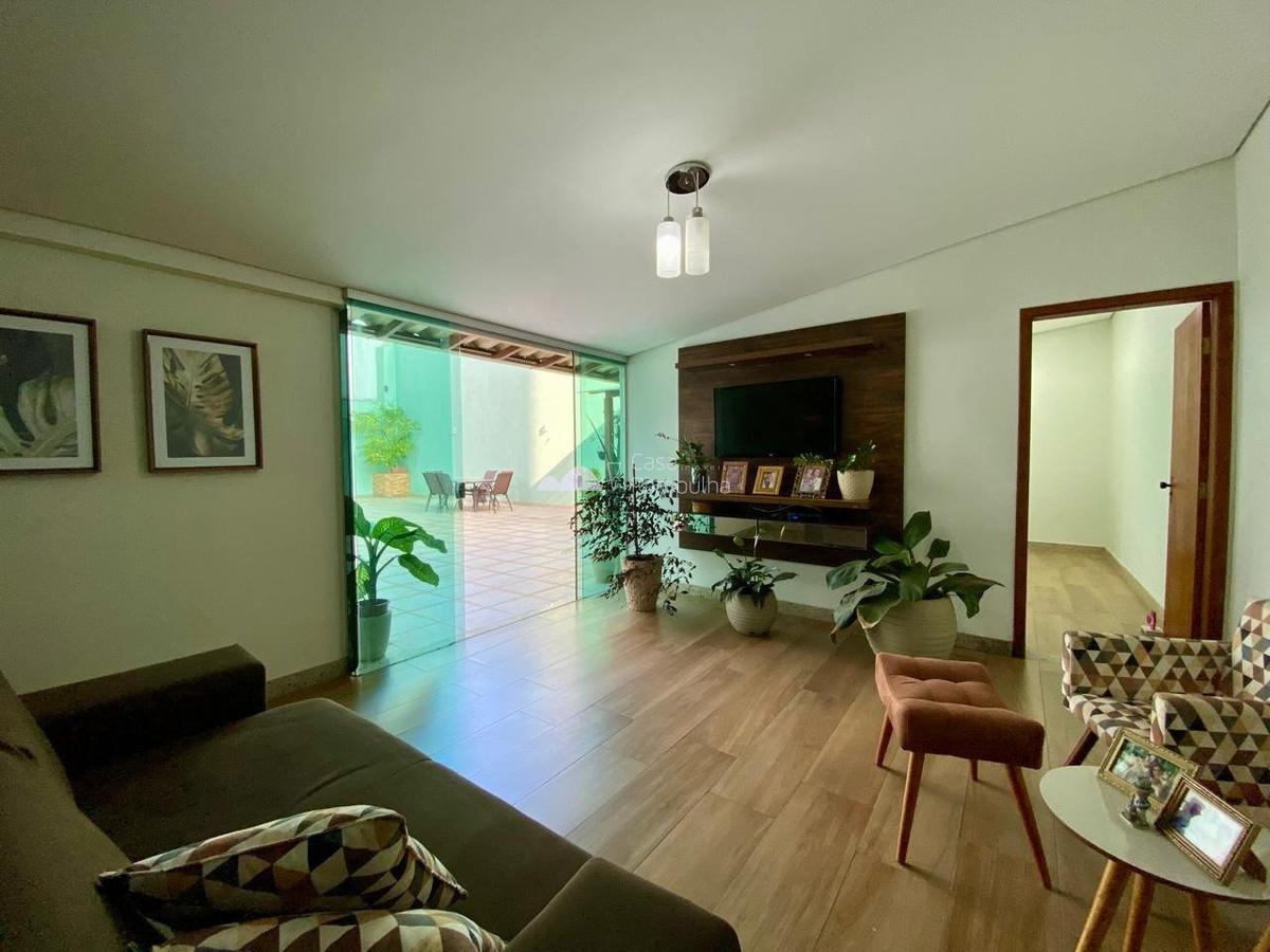 Apartamento, Jaraguá, 3 Quartos, 2 Vagas, 1 Suíte