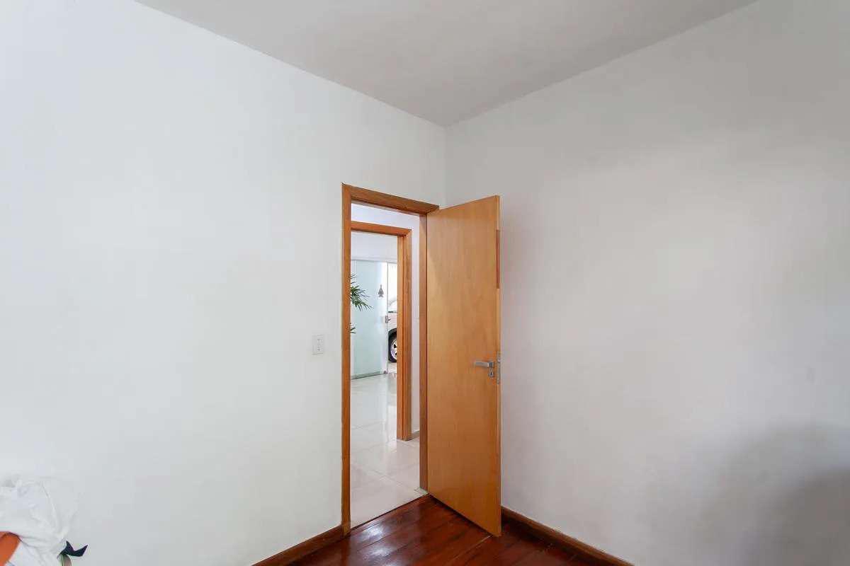 Casa, Santa Mônica, 4 Quartos, 4 Vagas, 1 Suíte