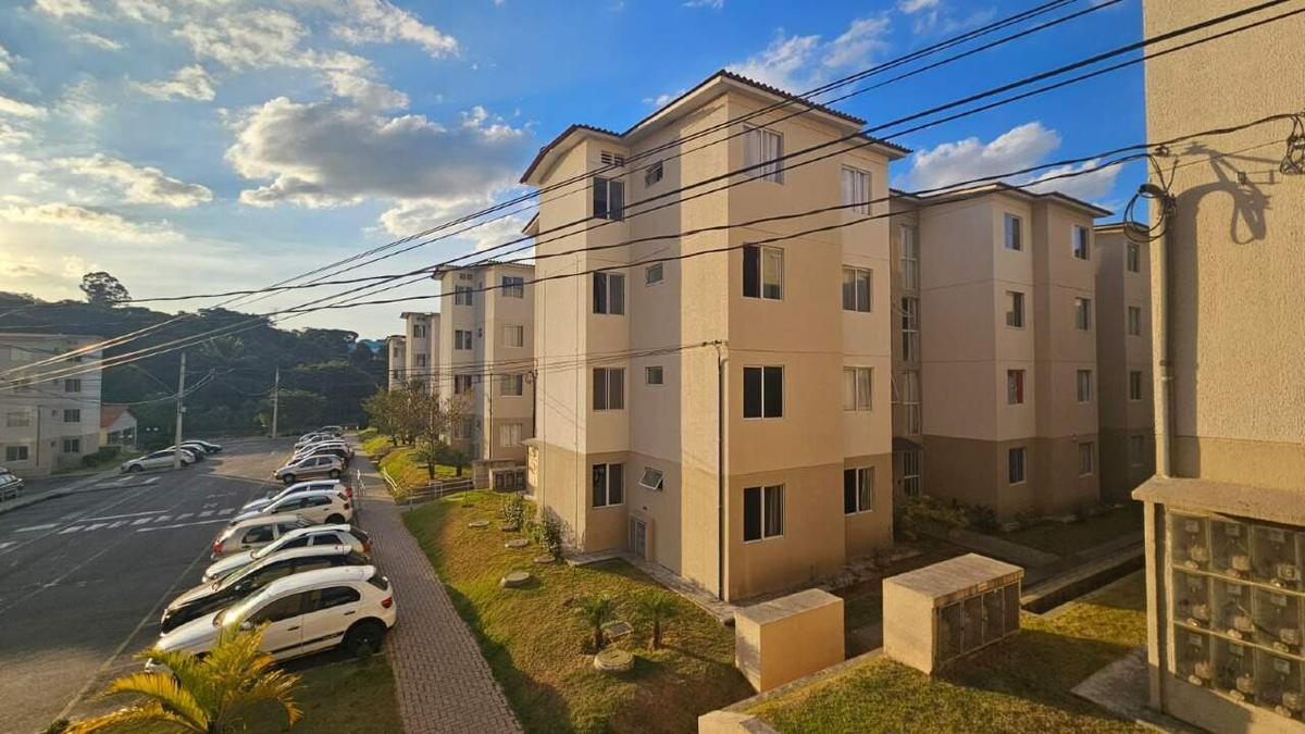 Apartamento, Vale das Amendoeiras, 2 Quartos, 1 Vaga