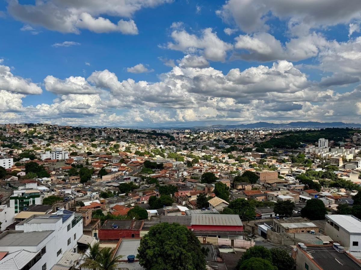 Apartamento, Jardim dos Comerciários, 2 Quartos, 1 Vaga, 1 Suíte