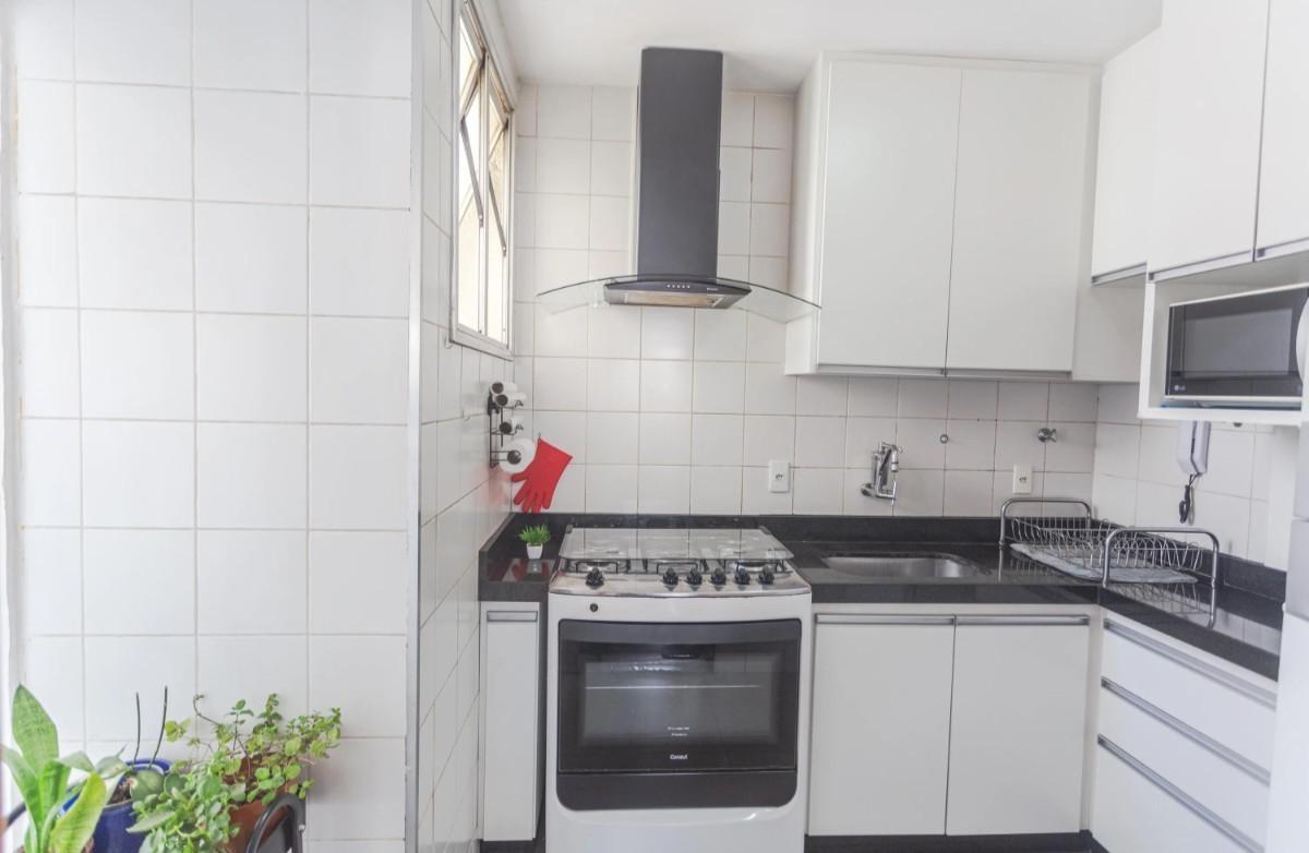 Apartamento, Sagrada Família, 2 Quartos, 2 Vagas